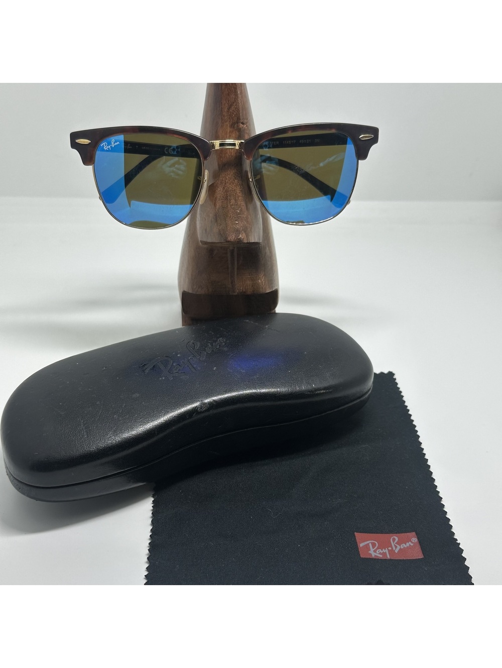 Ray-Ban RB 3016 Clubmaster Classic Sunglasses with Blue Mirrored Lenses
